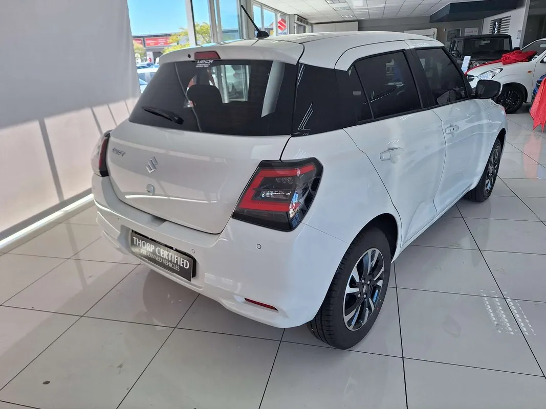 Suzuki Swift 1.2 GLX MT - Image 5