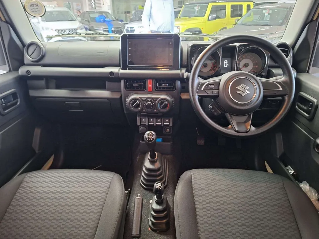 Suzuki Jimny 1.5 GL 5Dr - Image 10