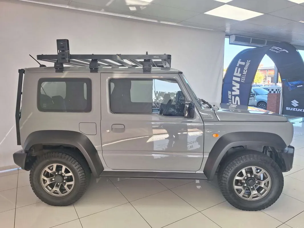 Suzuki Jimny 1.5 GLX Auto - Image 2