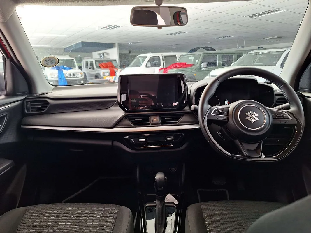 Suzuki Swift 1.2 GLX CVT - Image 10