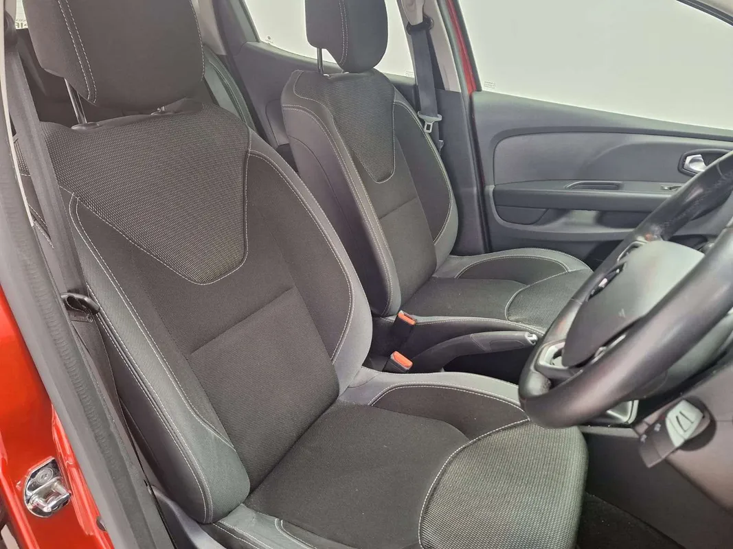 Renault Clio 66kW turbo Authentique - Image 9