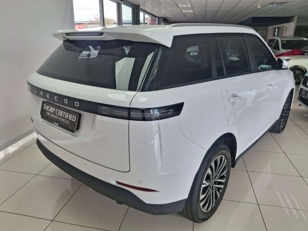 JAECOO J5 1.5T Glacier - Image 5