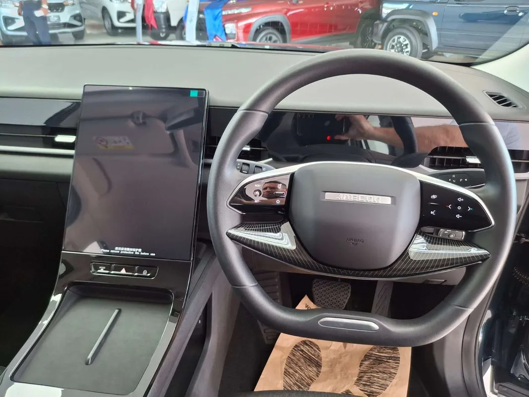 JAECOO J5 1.5T Vortex - Image 12