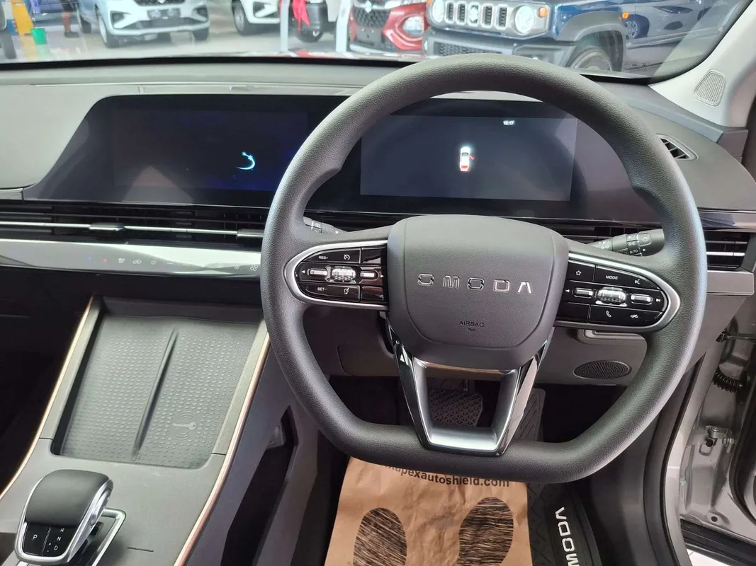 OMODA C5 1.5T Street + - Image 9