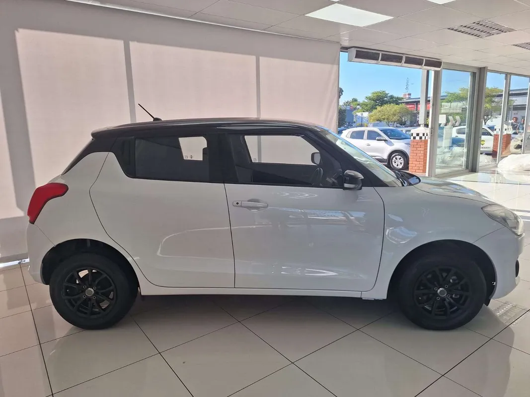 Suzuki Swift 1.2 GL AMT - Image 2