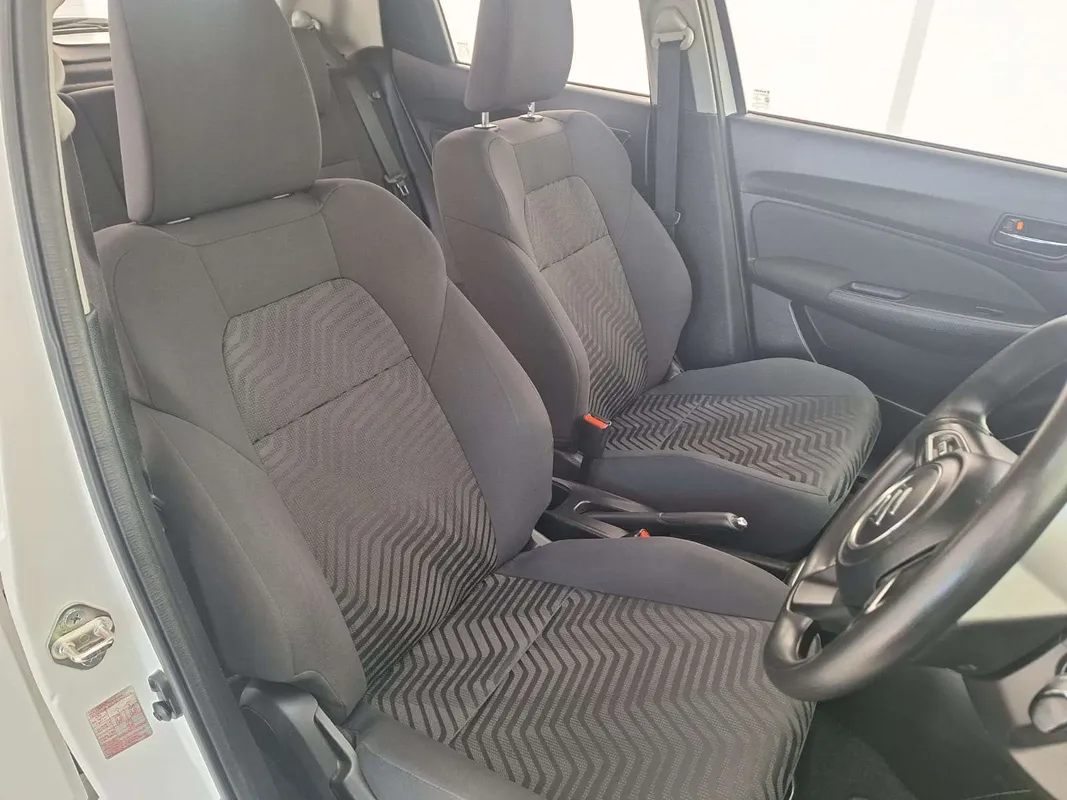 Suzuki Swift 1.2 GL AMT - Image 10