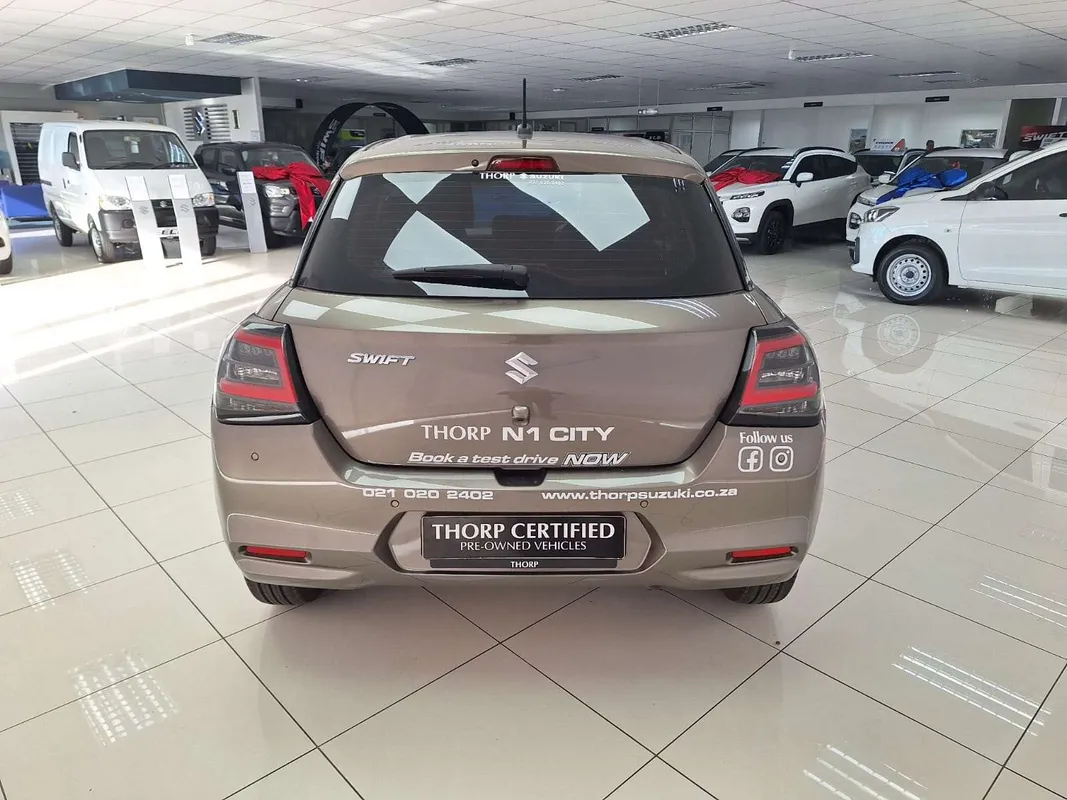 Suzuki Swift 1.2 GLX CVT - Image 6