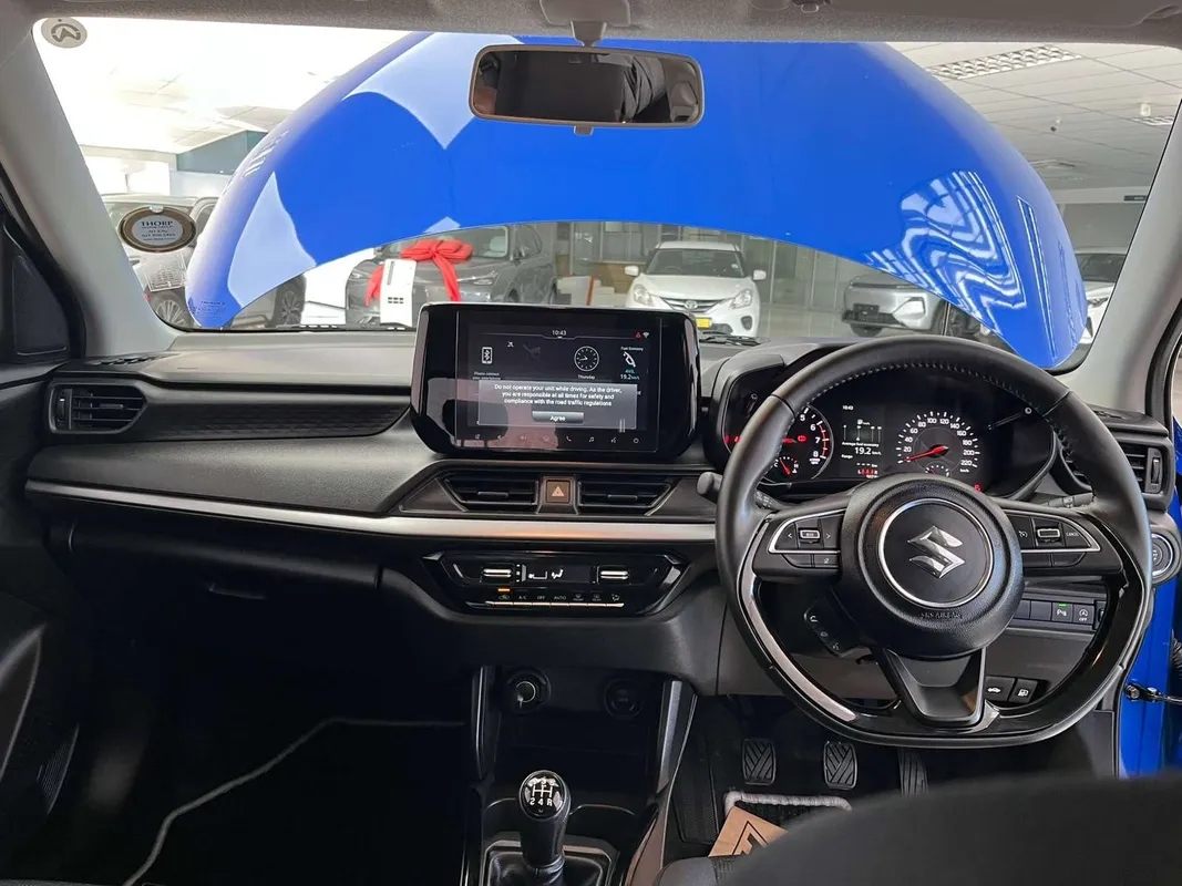 Suzuki Swift 1.2 GLX MT - Image 16