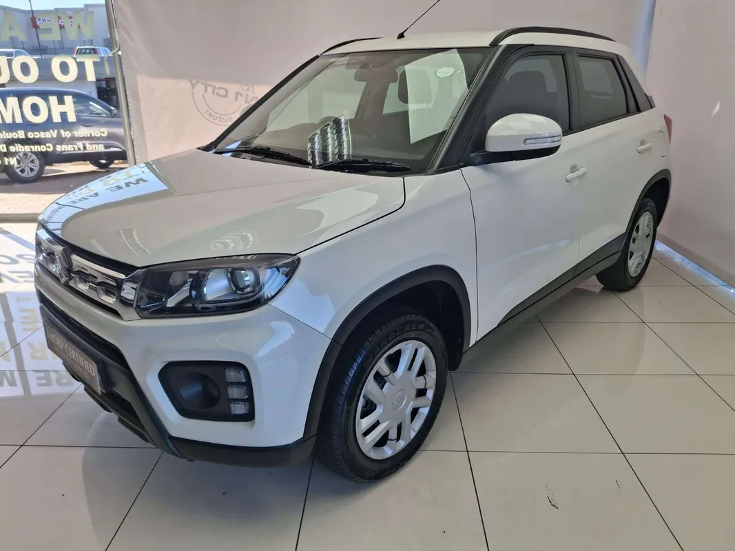 Suzuki Vitara Brezza 1.5 GL A/T - Image 4