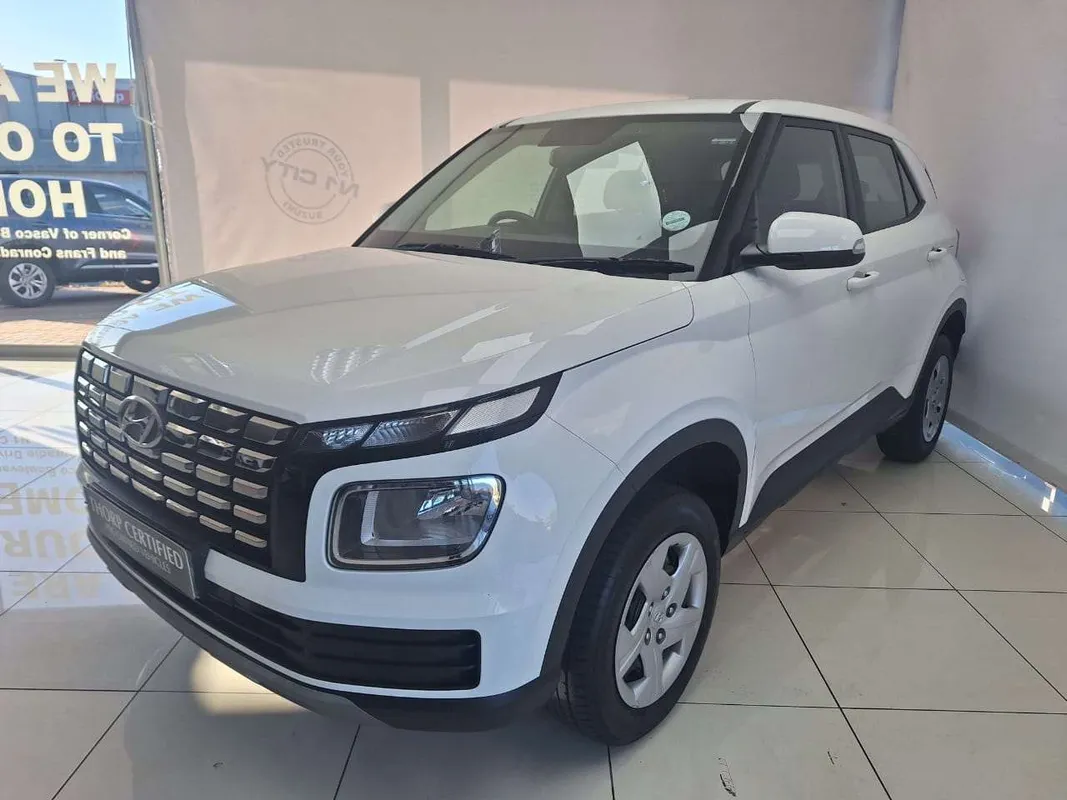 Hyundai Venue 1.2 Premium M/T - Image 4