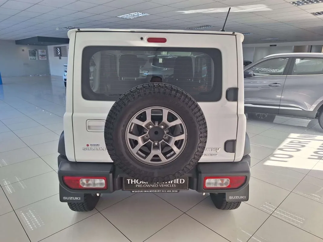 Suzuki Jimny 1.5 GLX - Image 6