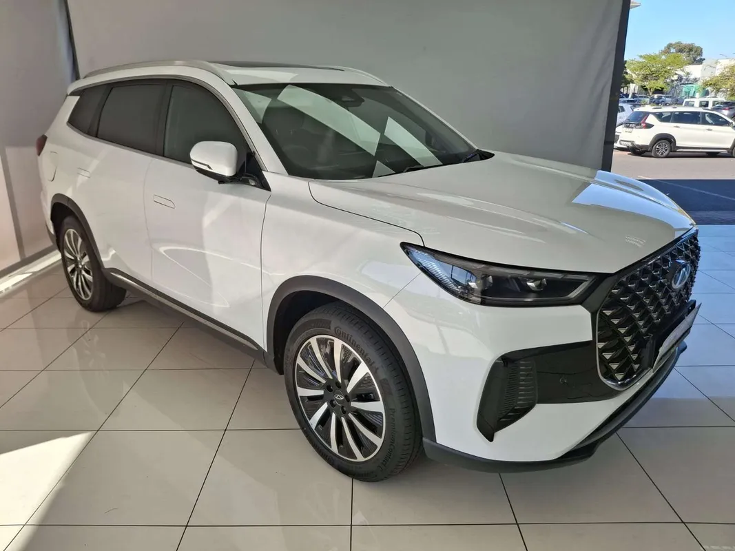 Chery Tiggo 8 1.5T CSH Apex DHT (PHEV) - Image 1