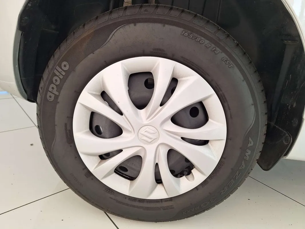 Suzuki Swift 1.2 GL - Image 7