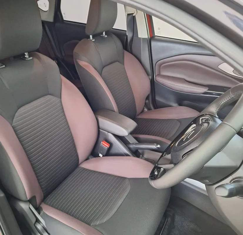 Suzuki Fronx 1.5 GLX 5MT - Image 9