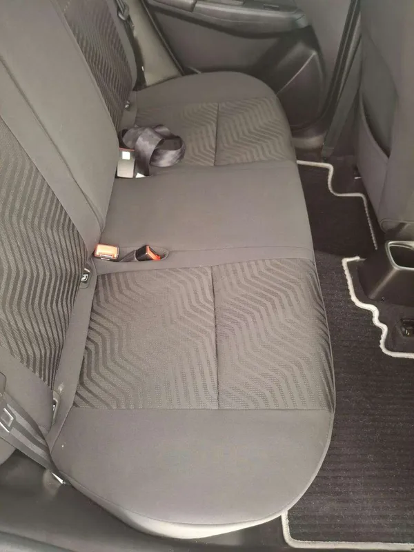 Suzuki Swift 1.2 GL - Image 9