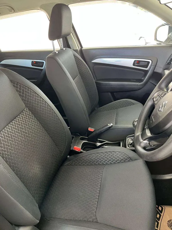 Suzuki Vitara Brezza 1.5 GL S-Edition - Image 9