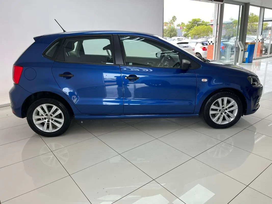 Volkswagen Polo Vivo hatch 1.4 Trendline - Image 2