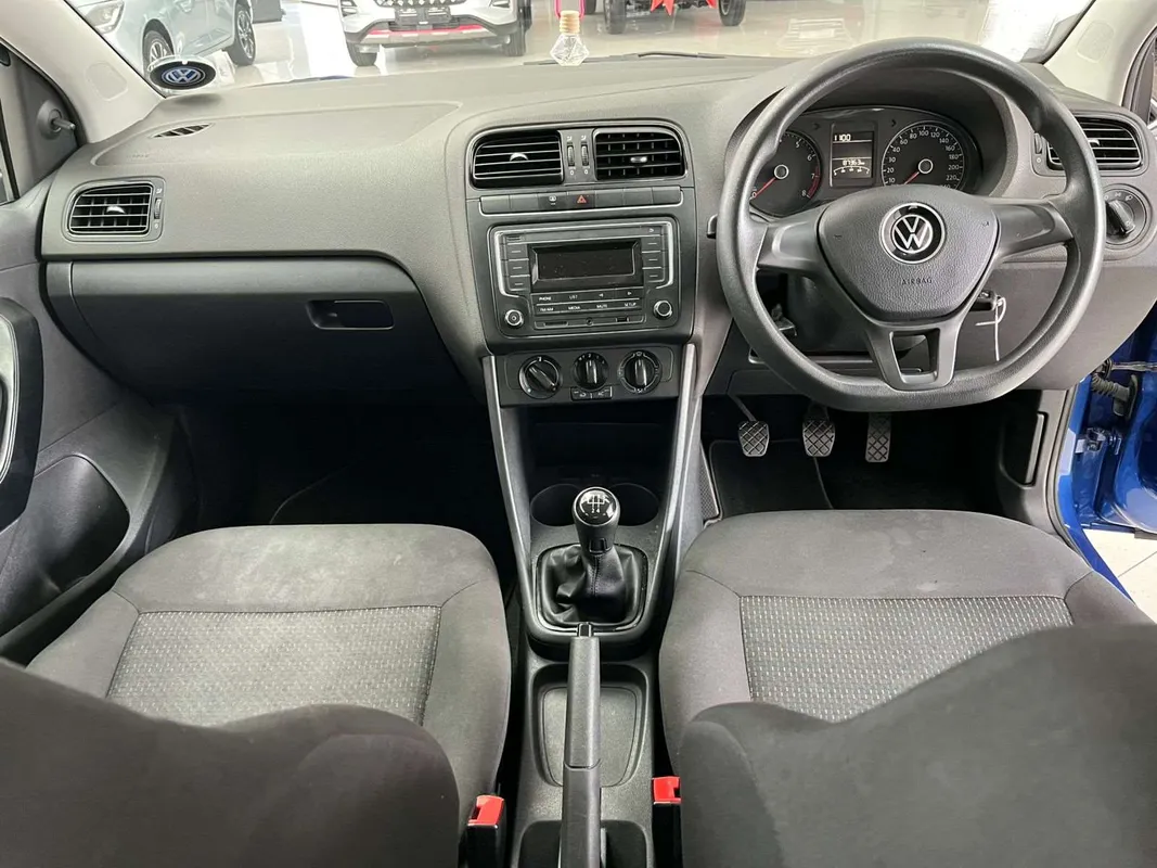 Volkswagen Polo Vivo hatch 1.4 Trendline - Image 14