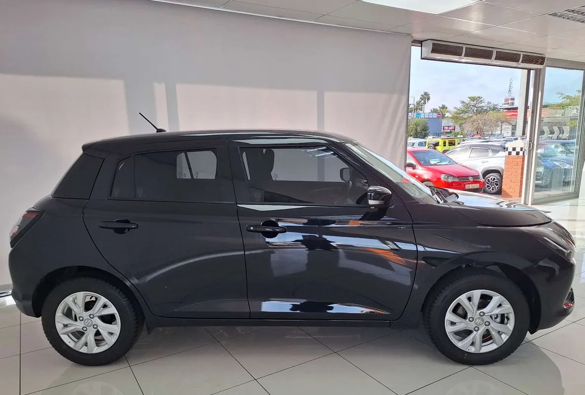 Suzuki Swift 1.2 GL+ MT - Image 2