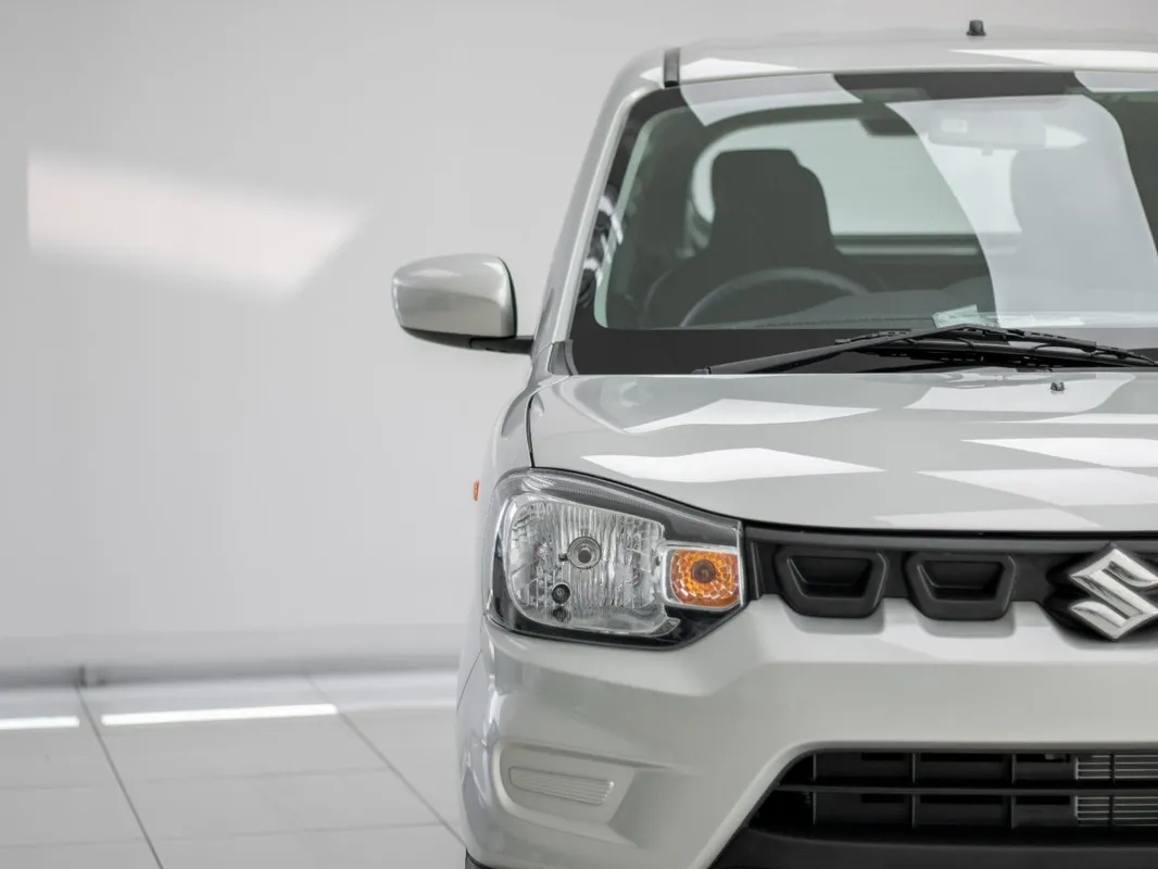 Suzuki S-Presso 1.0 GL MT - Image 3