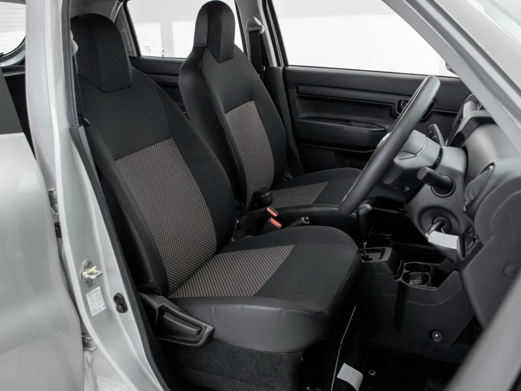 Suzuki S-Presso 1.0 GL MT - Image 9