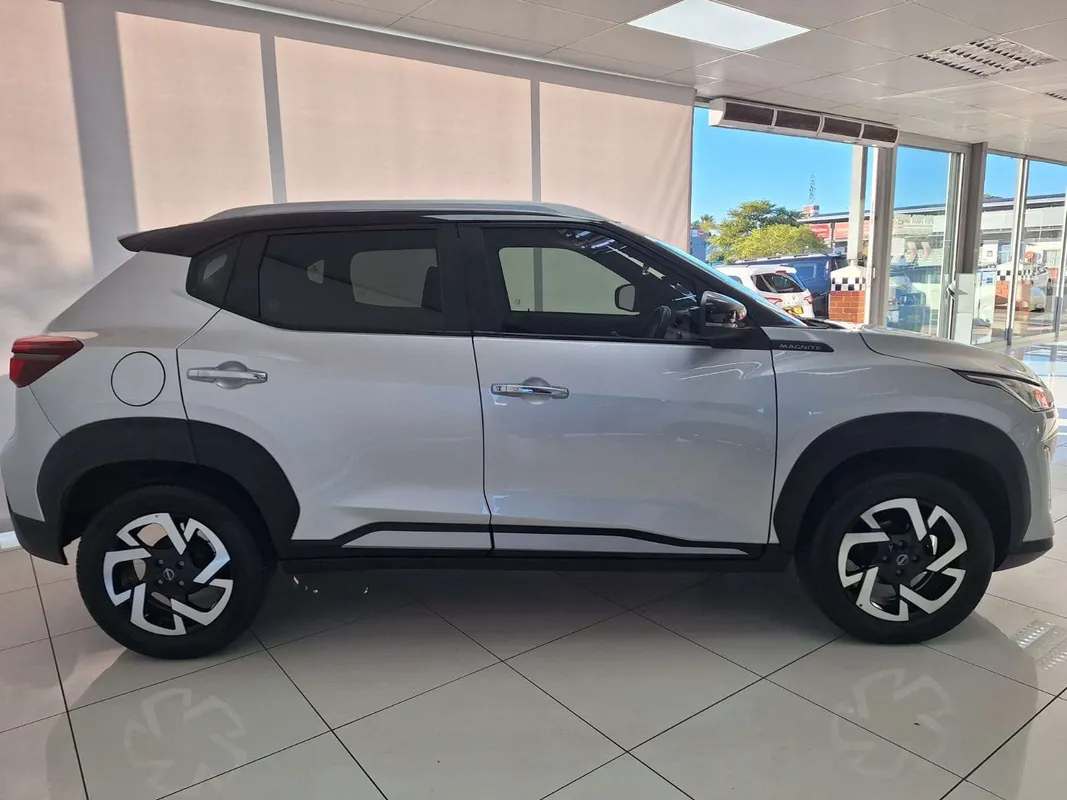 Nissan Magnite 1.0 Acenta MT - Image 2