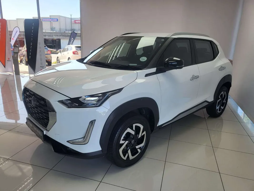 Nissan Magnite 1.0T Acenta CVT - Image 4
