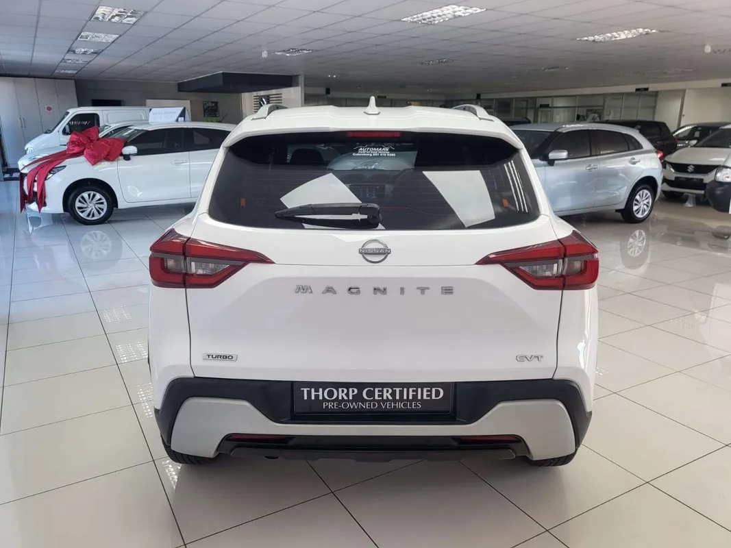 Nissan Magnite 1.0T Acenta CVT - Image 6