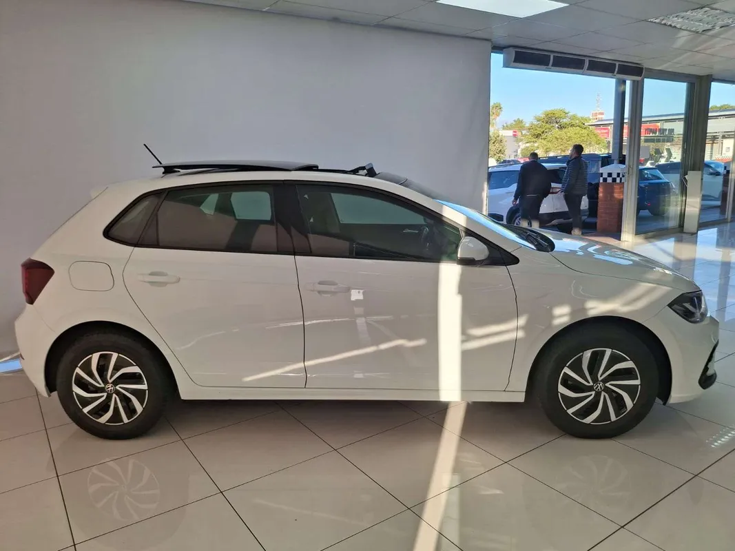Volkswagen Polo 1.0 TSI Life DSG - Image 8