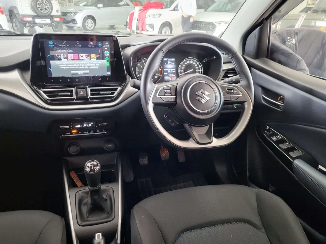 Suzuki Baleno 1.5 GLX MT - Image 10