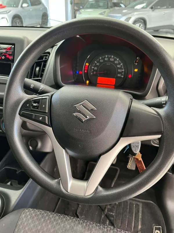 Suzuki Celerio 1.0 GA MT - Image 10