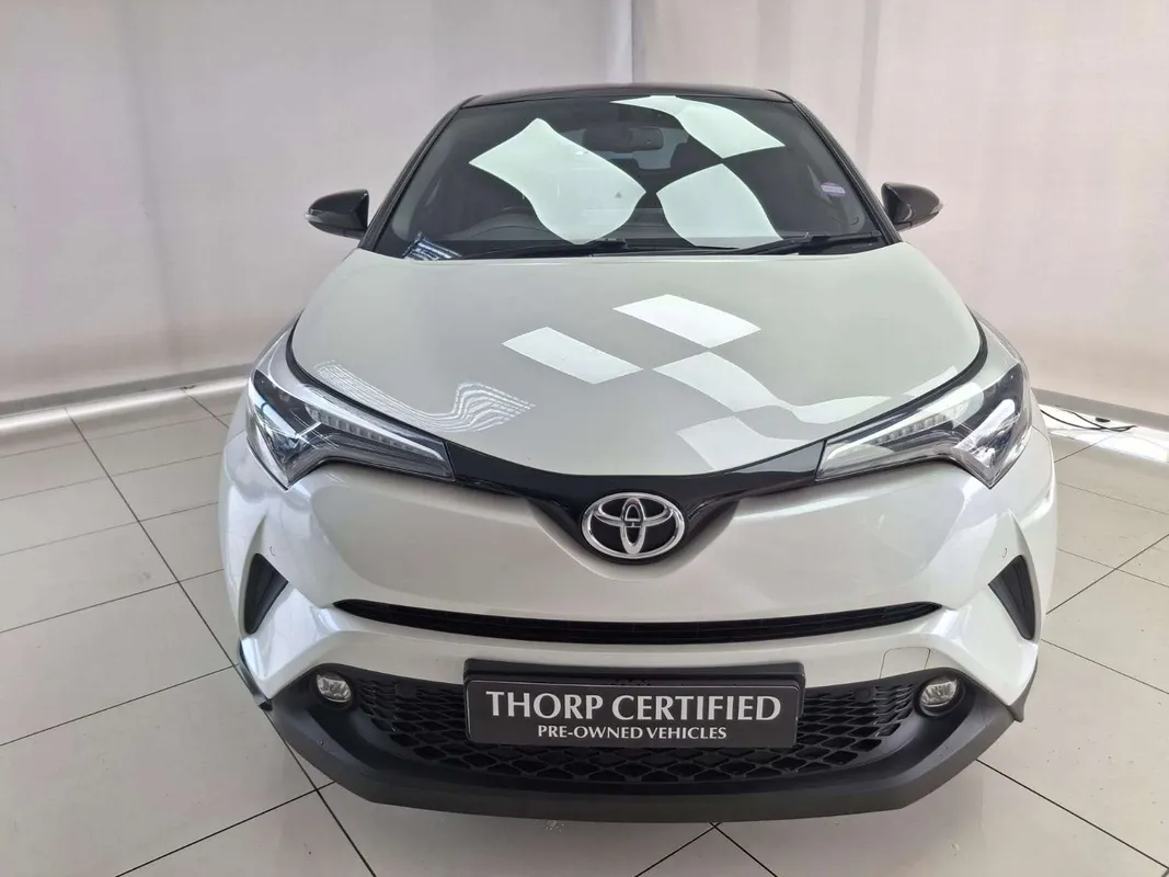 Toyota C-HR 1.2T Luxury CVT - Image 3