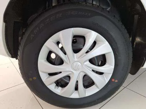 Suzuki Swift 1.2 GL - Image 7