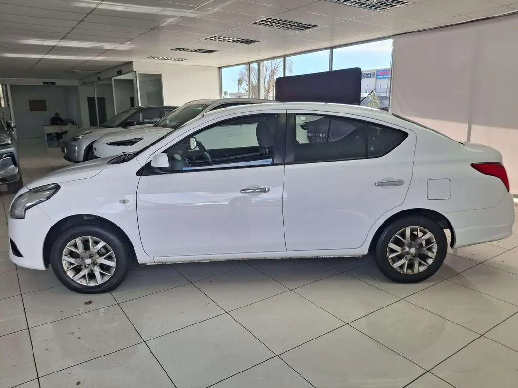 Nissan Almera 1.5 Acenta Manual - Image 4