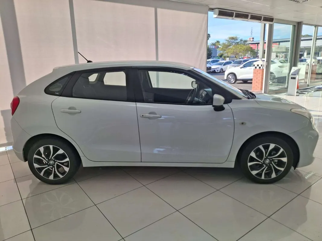 Toyota Starlet 1.4 Xs A/T - Image 2
